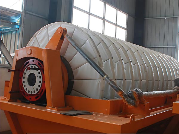 Menggunakan Rotary Disk Filter